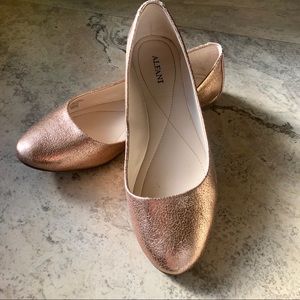 Rose Gold Flats